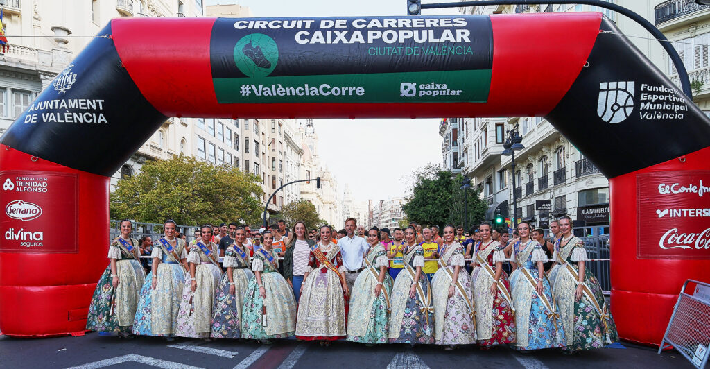 Volta a peu de les Falles 2024 Volta a peu de les Falles 2024 - Corte de Honor